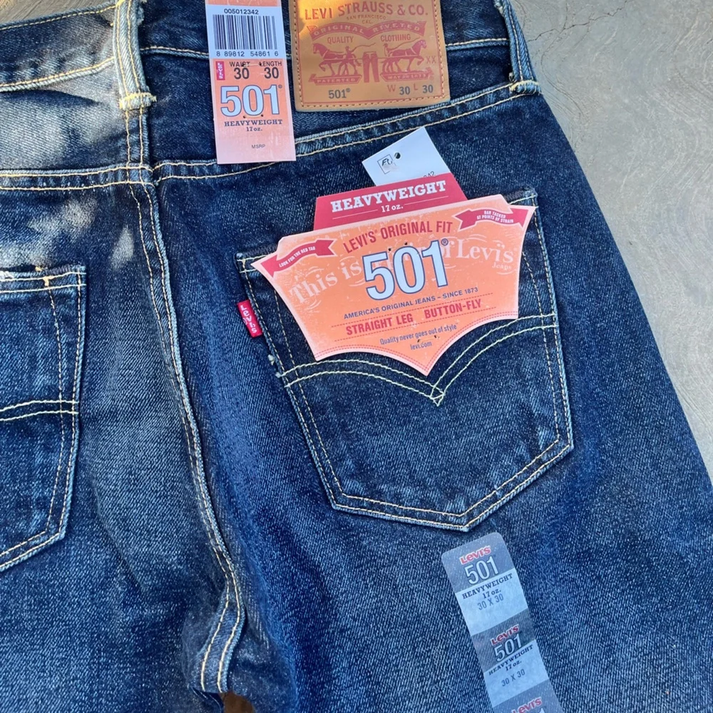 LEVI’S | 501 Dark Blue Button Fly Straight Denim Jeans 30x30 NWT - Picture 4 of 5